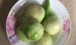 如何做菜头瘦肉汤？