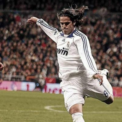 历史足球明星排名前十都有哪些