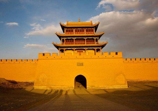 天下第一雄关在哪里