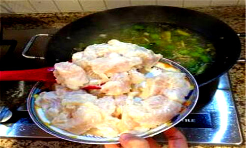 四川正宗青椒鱼的做法