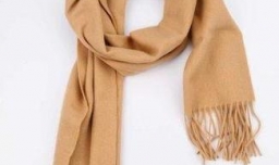 围巾的各种颜色搭配技巧，各种颜色的围巾怎么搭配