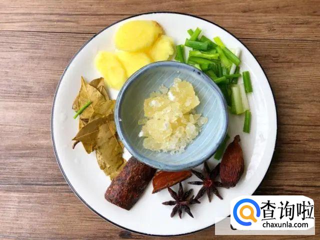 西红柿炖牛腩的做法br