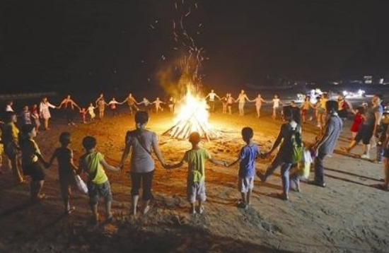 篝火晚会起源于哪个民族