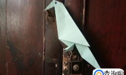 怎样折一只啄木鸟