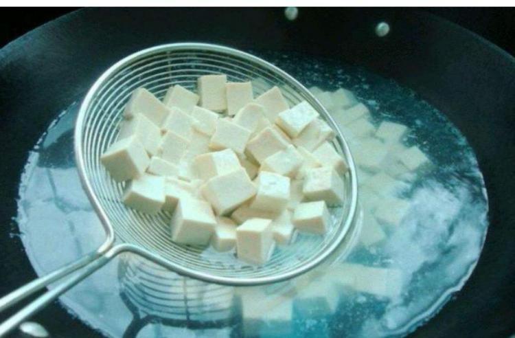 麻婆豆腐怎么做才能做到色香味俱全？