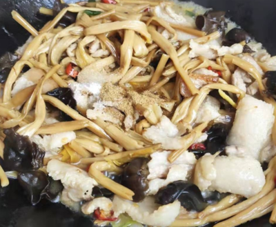 干黄花菜炒肉经典做法