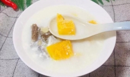 如何做木瓜牛奶筒骨汤好喝？