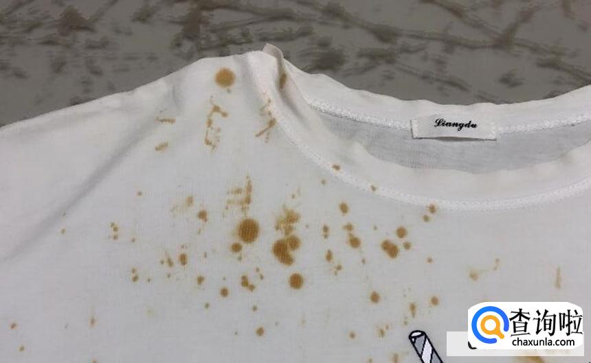 百香果汁弄到衣服上可以清洗干净吗