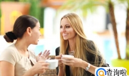 如何避免聊天中出现尴尬问题？