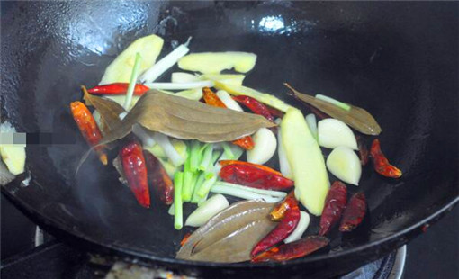 四川烧鸭子的家常做法