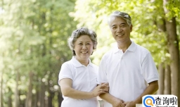 父母不舍得享受应该怎么解决