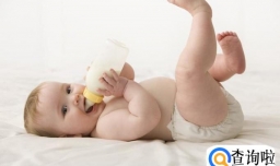 孩子哭闹只吃奶不睡觉，可能是新生儿猛长期