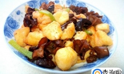 豆泡炒木耳的家常做法