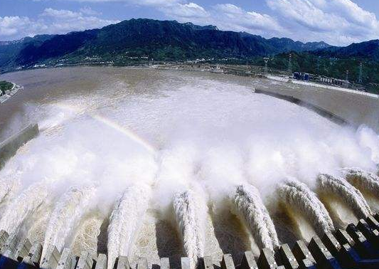 三峡大坝在哪里
