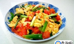 小葱炒西红柿鸡蛋的家常做法