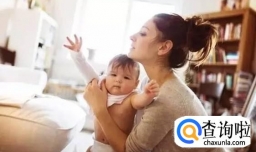 如何给新生儿穿衣服？