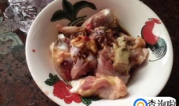 教你做大人小孩都爱吃的土豆腐乳蒸鸡肉