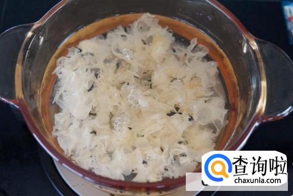 银耳怎么做可以出胶