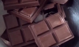 巧克力流心蛋糕的做法