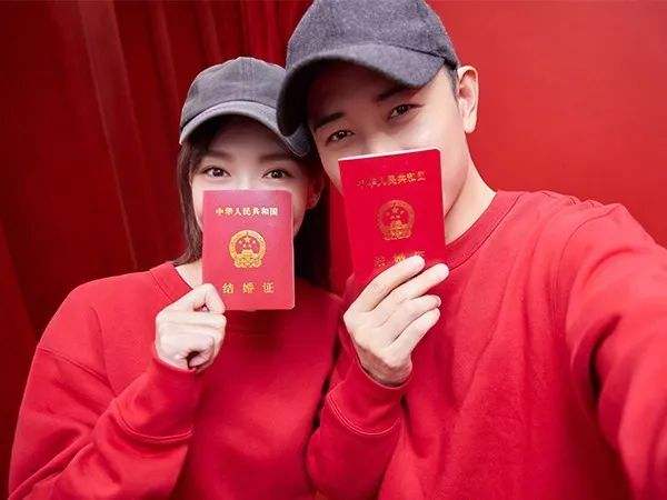 结婚证上的花为什么是牡丹花