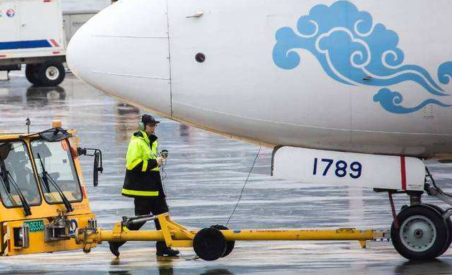 暴雨天气飞机能正常起飞吗