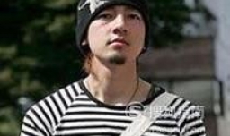 胡子少怎么办没胡子怎么办怎么才能长胡子呢