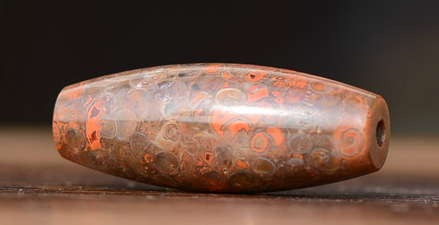 天珠是人工的还是天然的