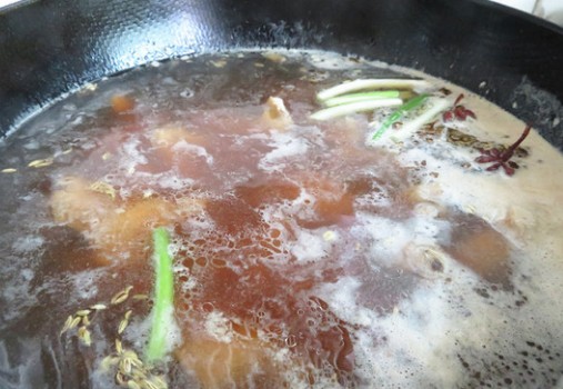 正宗炖排骨的做法