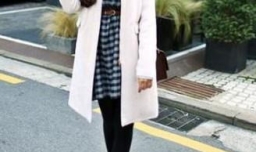 女生穿风衣配什么鞋子