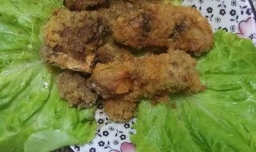 怎样做柠檬味的香炸鸡翅排骨？