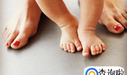 宝宝走路内八字怎么办？如何纠正？