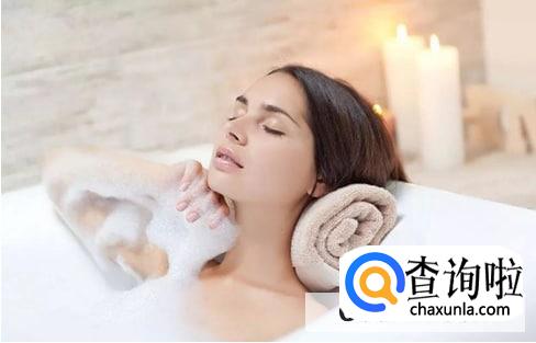 身体乳有点成结还能用吗