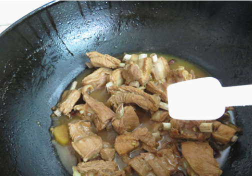 正宗炖排骨的做法