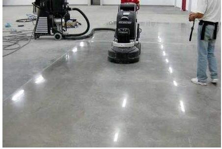 地潮湿怎样解决办法