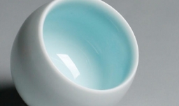 天青色等烟雨指哪种瓷器？