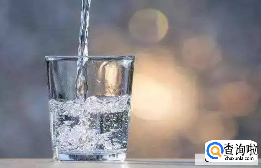早上喝水该喝什么水，又有什么作用呢？