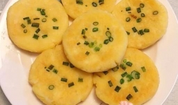 香葱土豆饼的家常做法