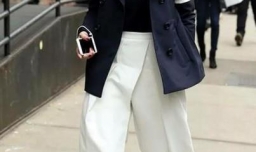 阔腿裤的正确搭配方式