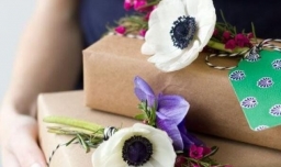 毕业纪念礼物送什么好