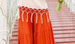 阔腿裤怎样搭配上衣