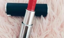 有哪些适合素颜的口红？