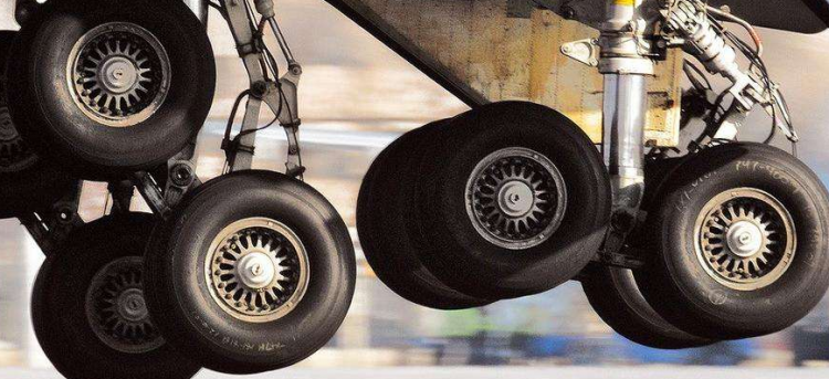 飞机有几个轮子