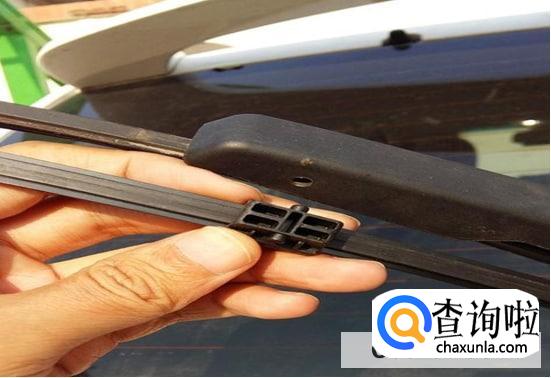 雨刮胶条更换方法