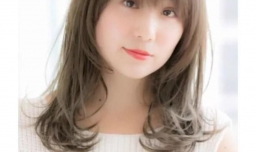 怎样用发型修饰大圆脸