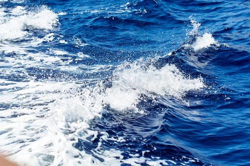 为什么海水是咸的