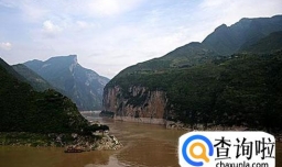 有哪些形容长江的诗词