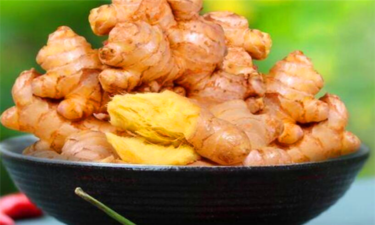 姜晒绿了可以吃吗