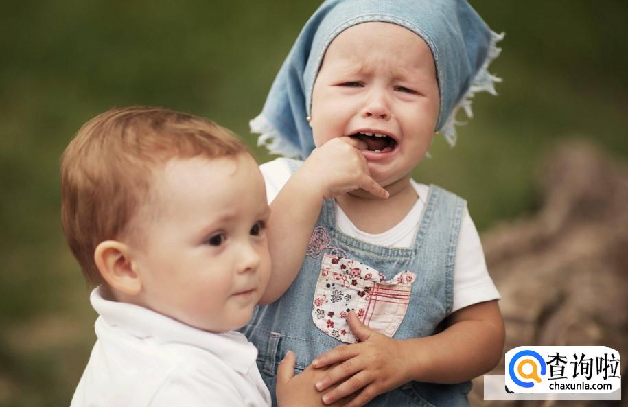 宝宝身上起了小红疙瘩是什么