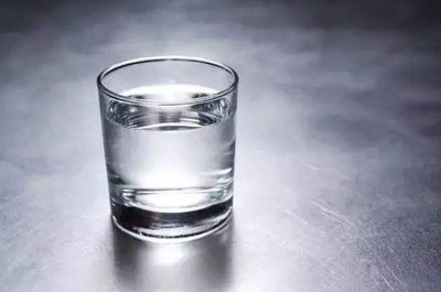早晨喝白开水的五大好处