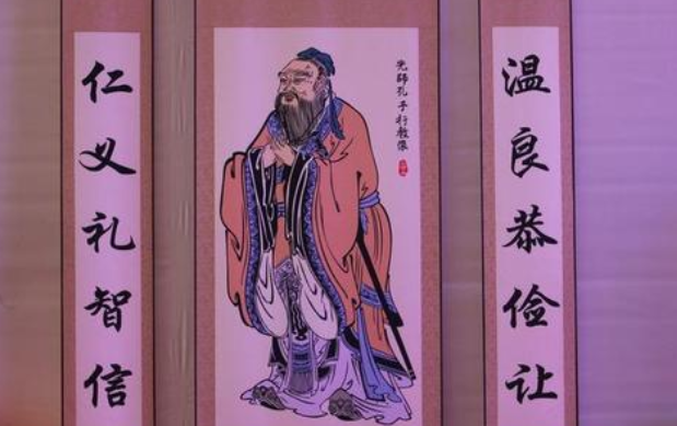 孔夫子搬家是什么意思